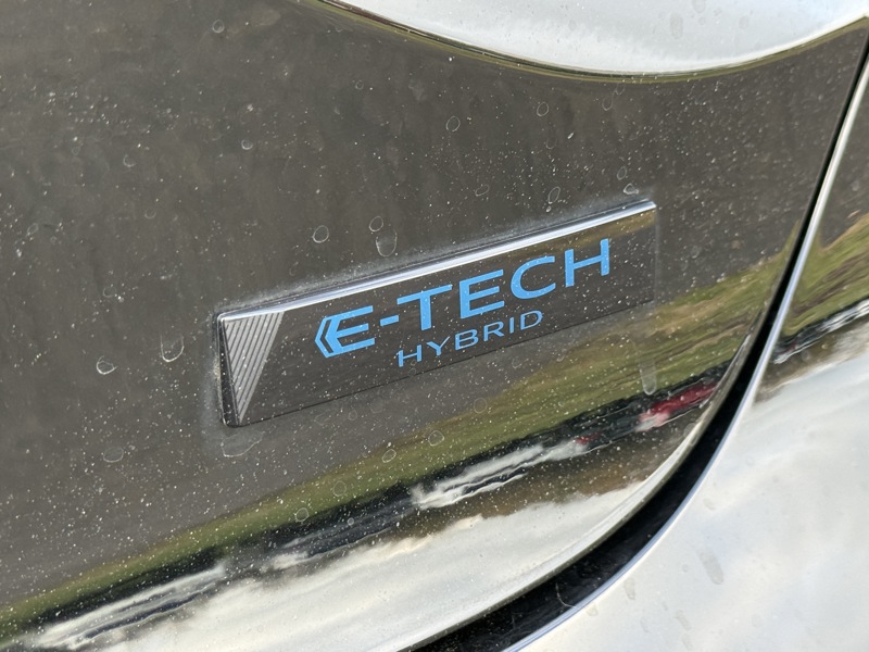 Image Renault CLIO Esprit Alpine E-Tech full hybrid 145  