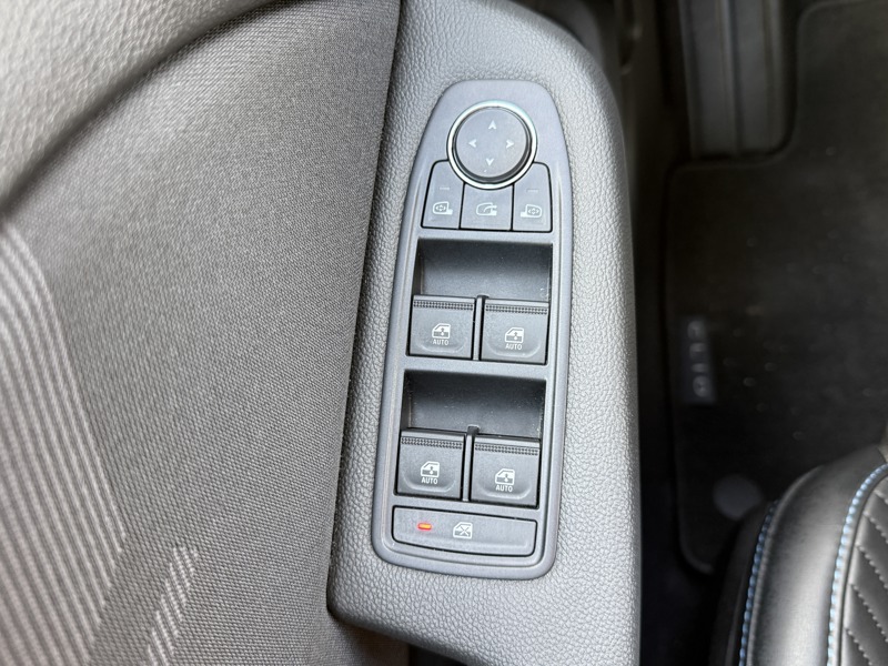 Image Renault CLIO Esprit Alpine E-Tech full hybrid 145  