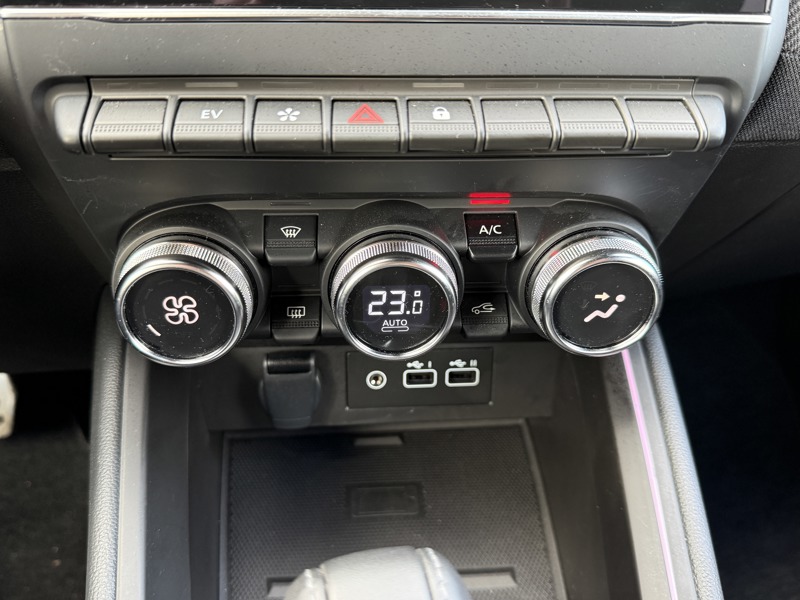 Image Renault CLIO Esprit Alpine E-Tech full hybrid 145  