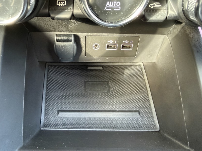 Image Renault CLIO Esprit Alpine E-Tech full hybrid 145  